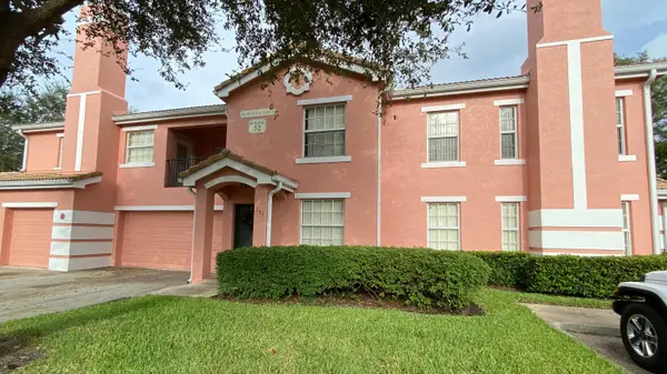 162 SW Peacock Boulevard #32-201, Port St Lucie, FL 34986