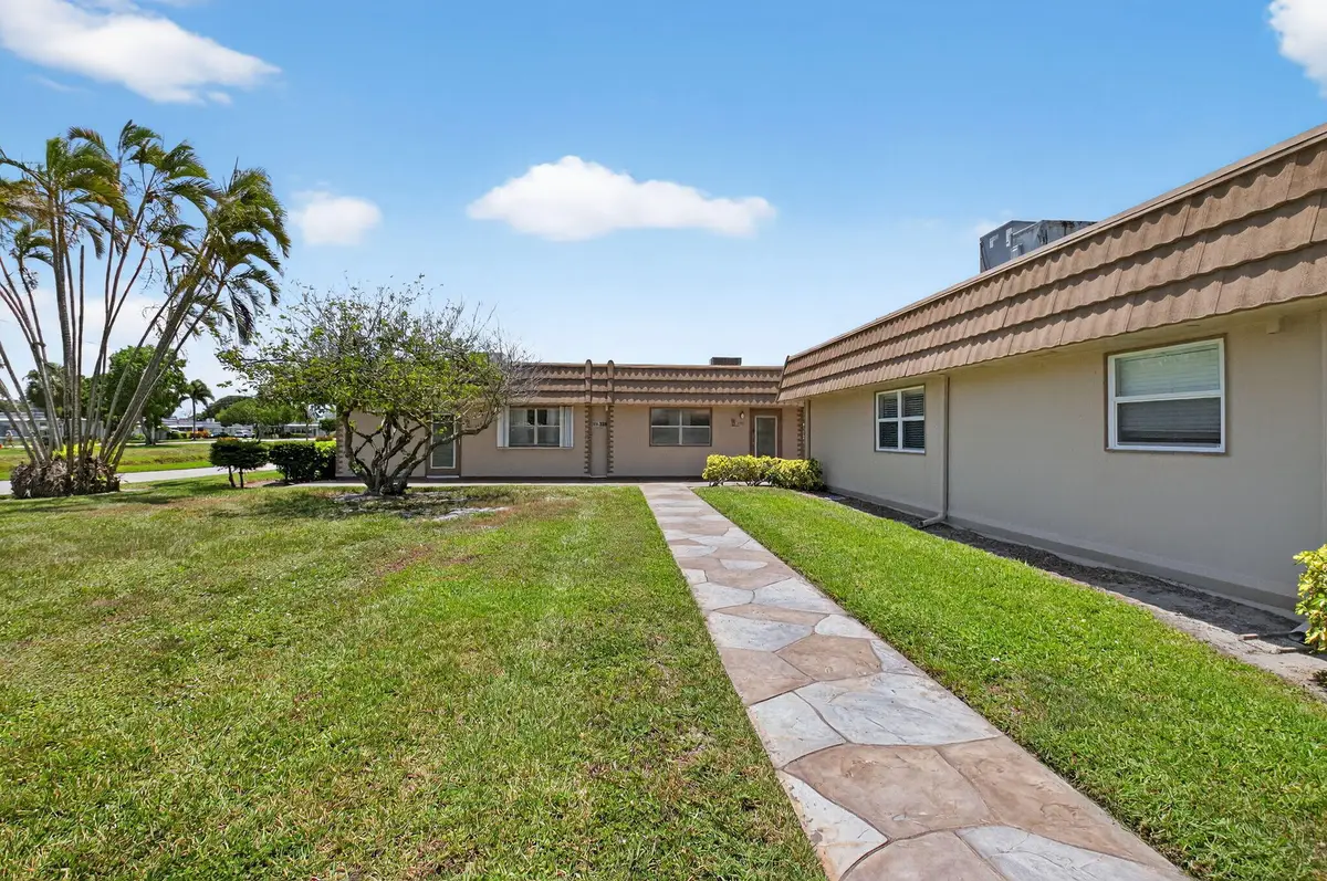 360 Seville I, Delray Beach, FL 33446 - #1