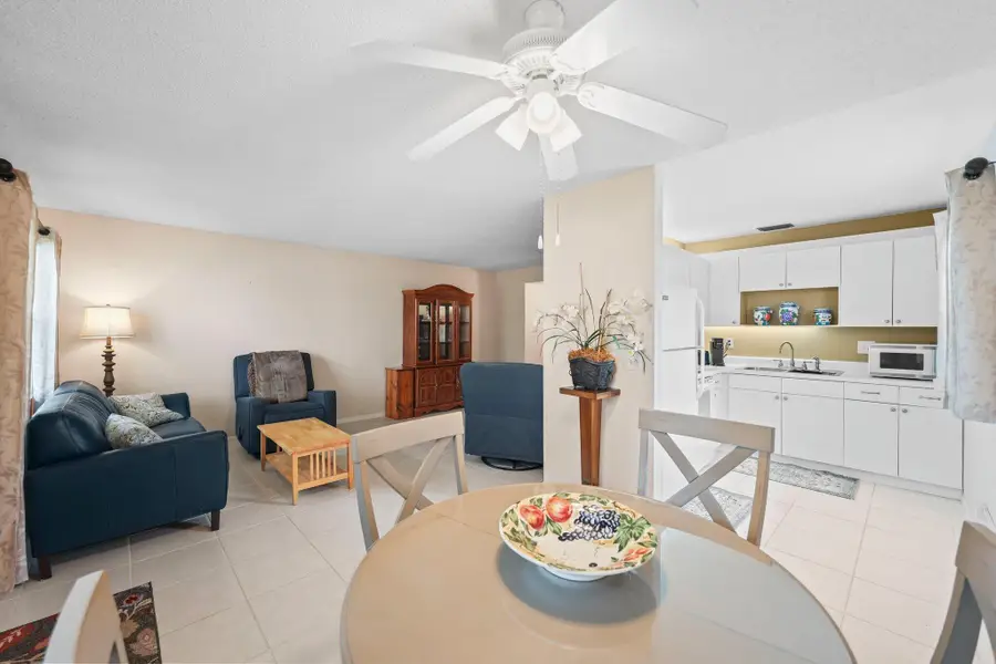 2600 SE Ocean Boulevard #W5, Stuart, FL 34996 - #2