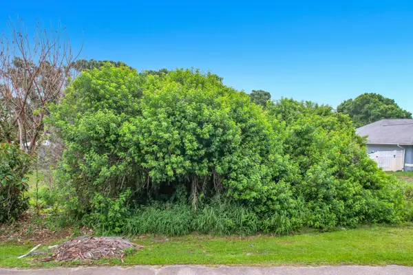 1510 Emerson Lane, Sebastian, FL 32958