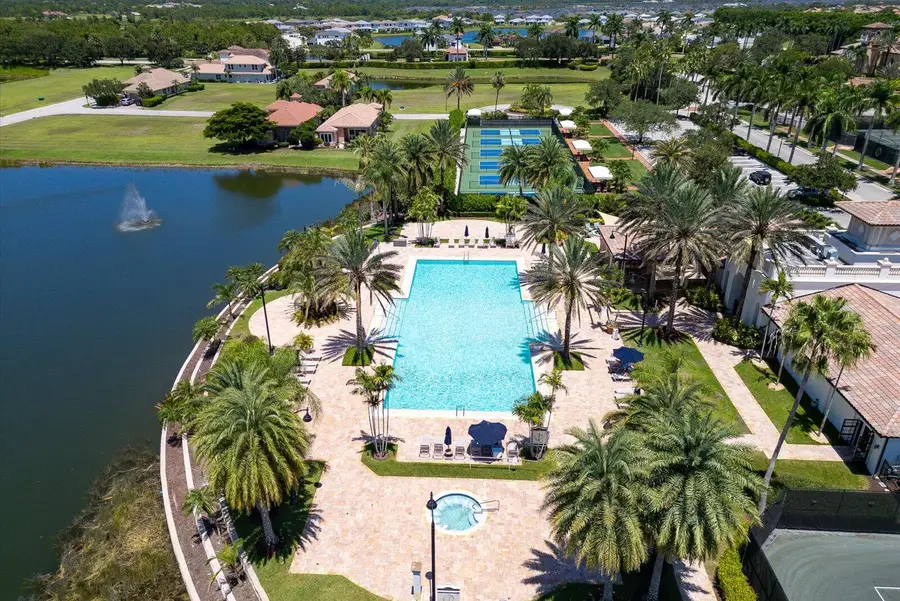 122 SE Mira Lavella, Port Saint Lucie, FL 34984 - #3