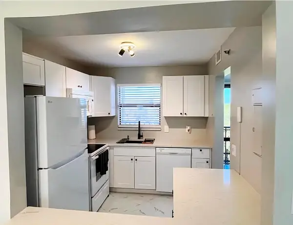 4640 W Lucerne Lakes Blvd Boulevard #505, Lake Worth, FL 33467