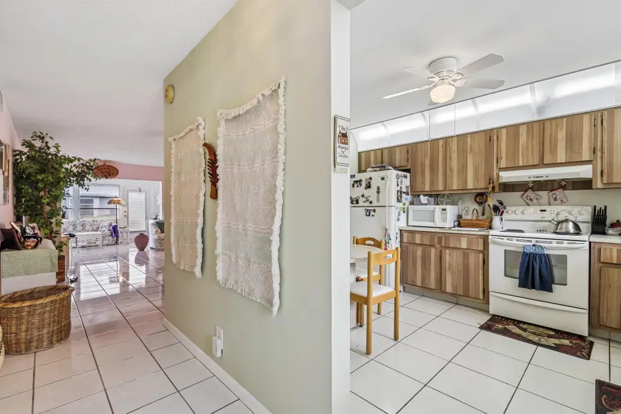 475 Holyoke Lane, Lake Worth, FL 33467 - #2