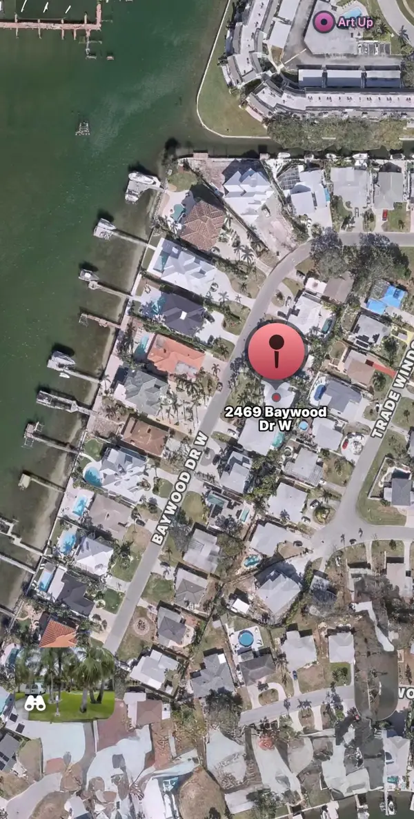 2469 W Baywood Dr Drive W, Dunedin, FL 34698