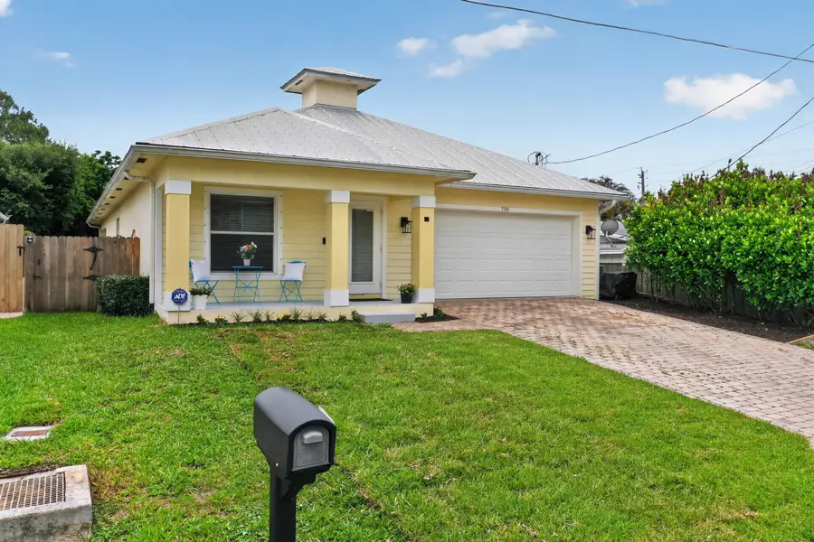 798 SW 33rd Street, Palm City, FL 34990 - #2