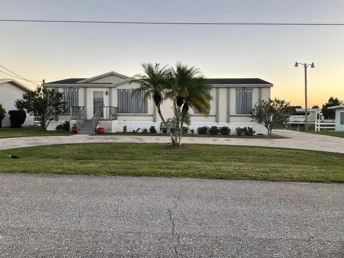 2508 SE 32nd Street, Okeechobee, FL 34974 - #1