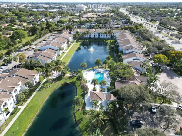 2620 S University Drive #106, Davie, FL 33328