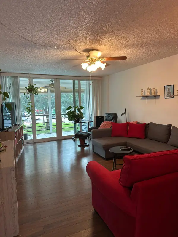 115 Royal Pk Drive #2g, Oakland Park, FL 33309