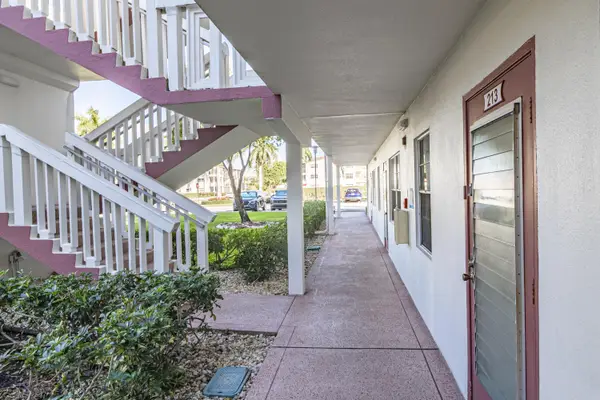 213 Fanshaw #213, Boca Raton, FL 33434