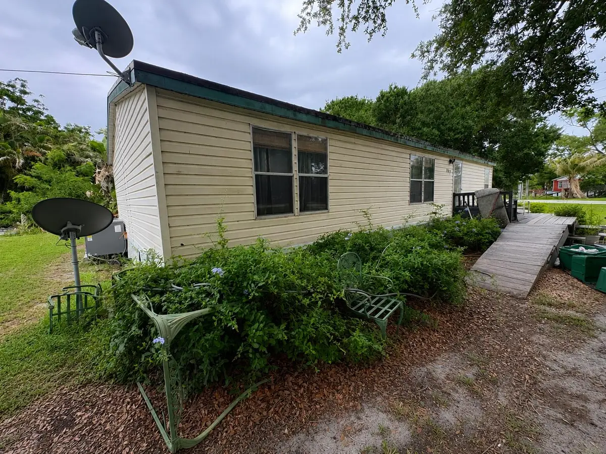901 Shane Street, Clewiston, FL 33440 - #1
