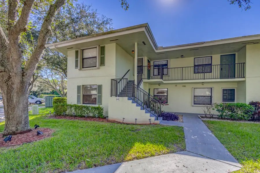601 Sabal Ridge Circle #A, Palm Beach Gardens, FL 33418 - #2