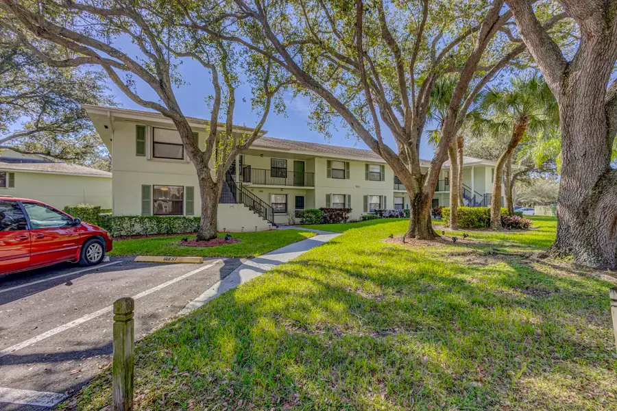 601 Sabal Ridge Circle #A, Palm Beach Gardens, FL 33418 - #3