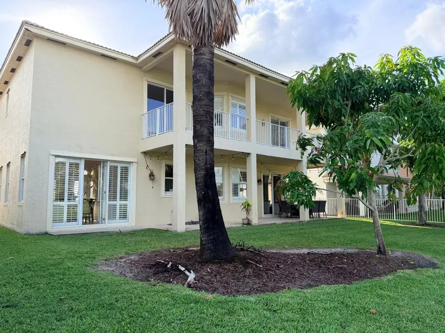 2285 Ridgewood Circle, Royal Palm Beach, FL 33411 - #3
