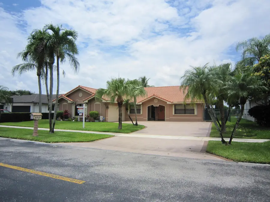 5531 Hawkes Bluff Avenue, Davie, FL 33331 - #2