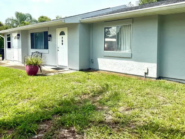799 NW Jorgensen Road, Port St Lucie, FL 34983