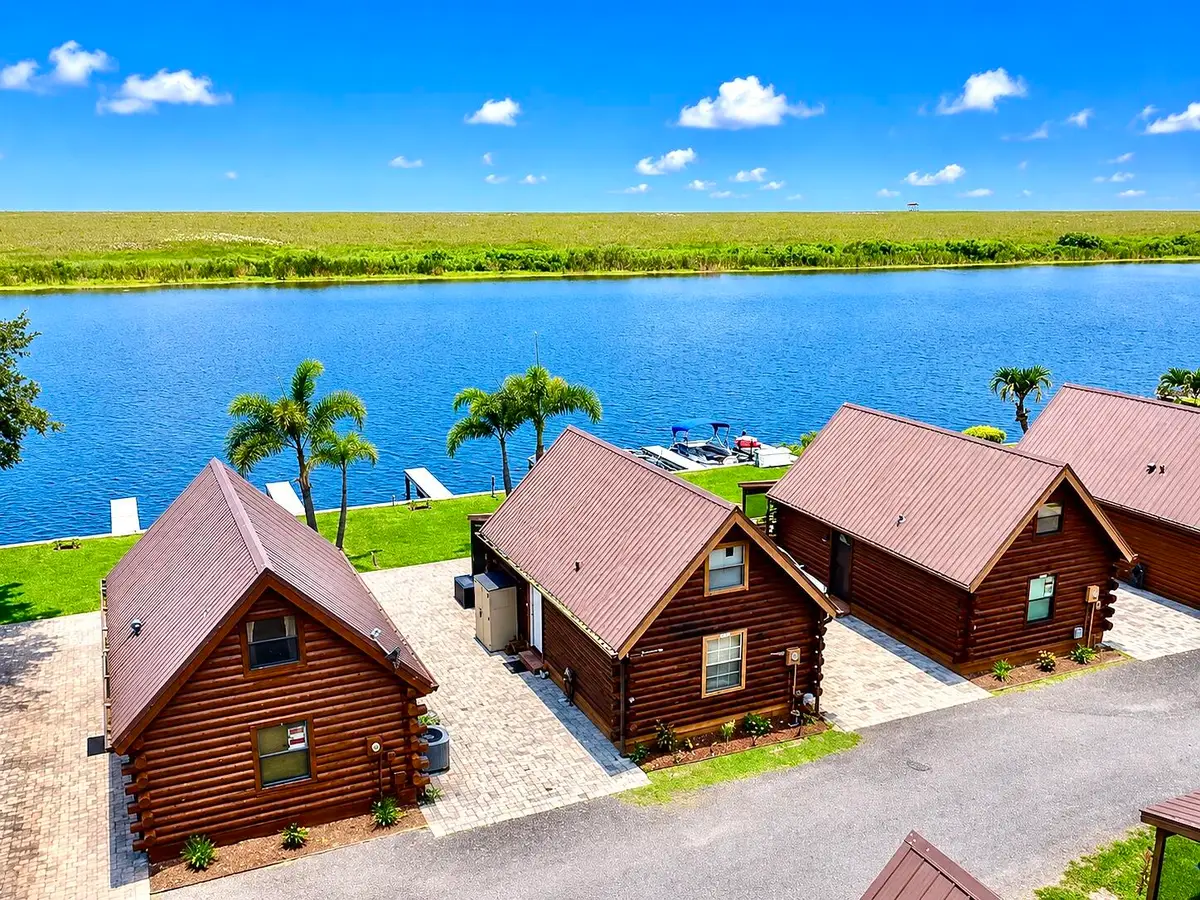 8346 Us-441 #10, Okeechobee, FL 34974 - #1