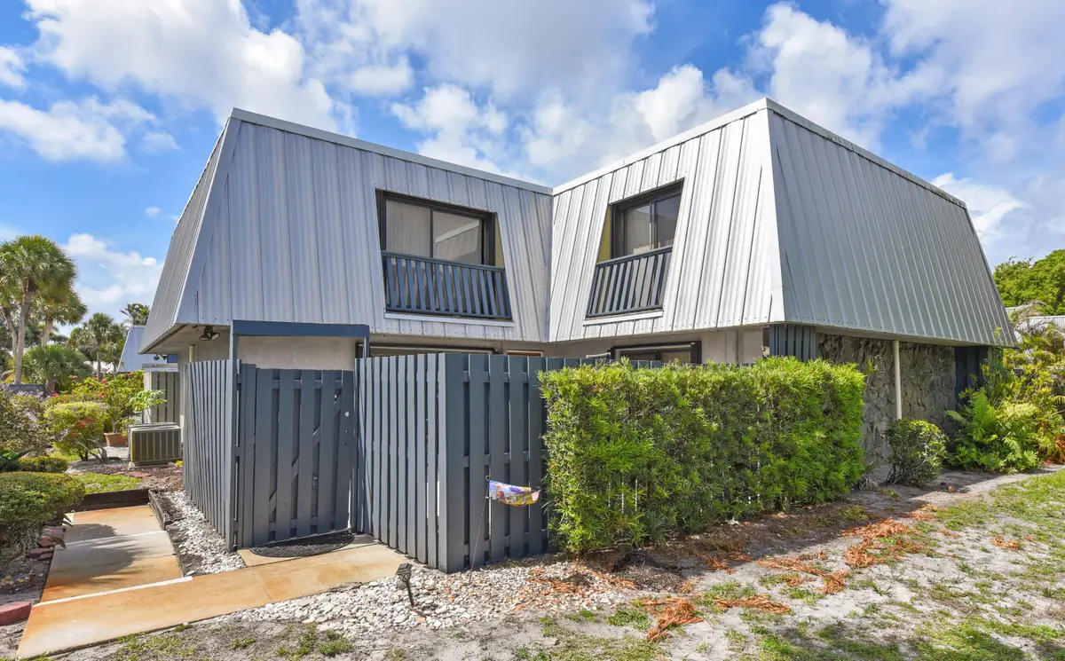 3802 SE Jefferson Street, Stuart, FL 34997 - #1