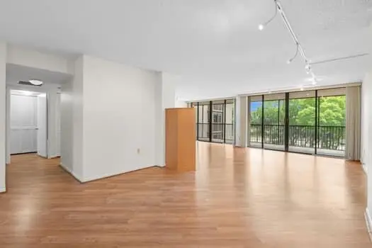 4816 N 46 Avenue #J482, Hollywood, FL 33021 - #2