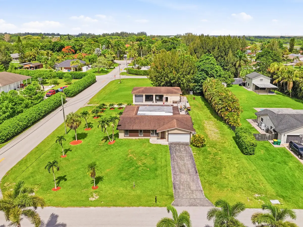 4841 SW 201st Terrace, Southwest Ranches, FL 33332 - #1