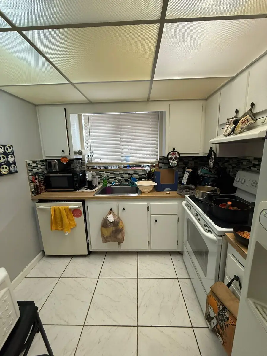 549 N University Drive #64, Plantation, FL 33324 - #2