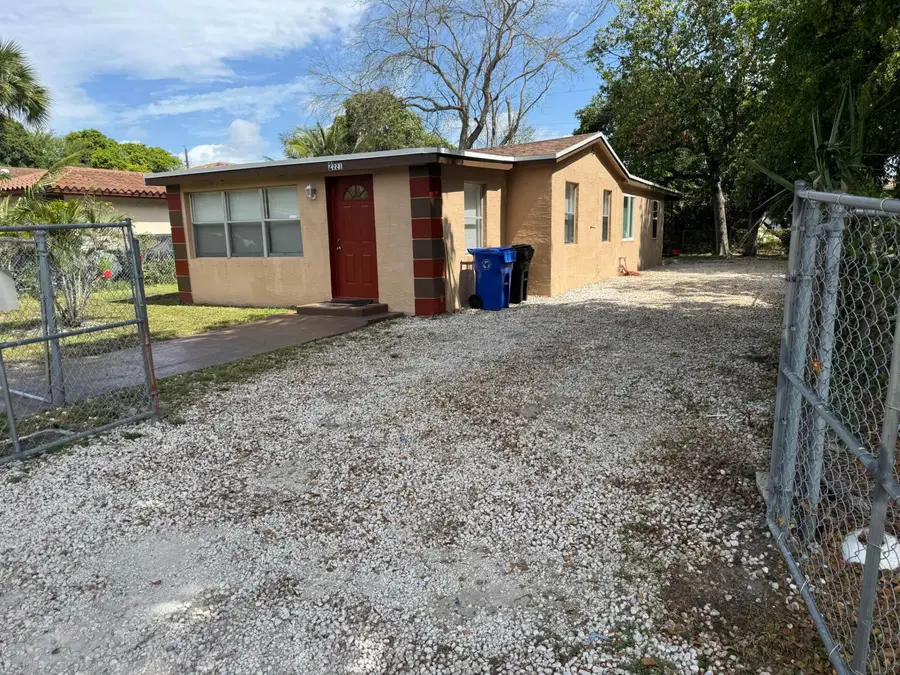 2221 NW 6th Court, Fort Lauderdale, FL 33311 - #3