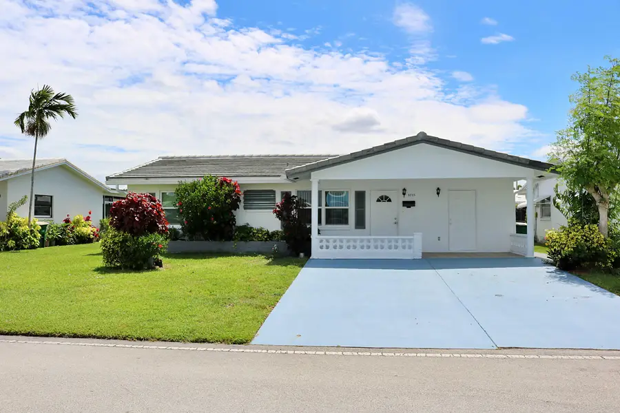 5715 NW 84th Terrace, Tamarac, FL 33321 - #2