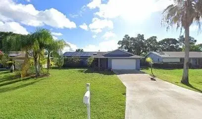 465 SE Asbury Lane, Port St Lucie, FL 34983