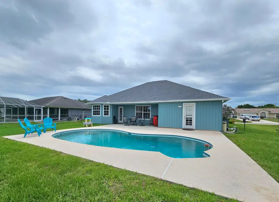 2388 SW Fern Circle, Port Saint Lucie, FL 34953 - #2