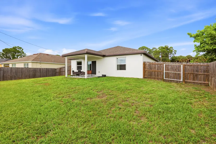 1158 SW Del Rio, Port Saint Lucie, FL 34953 - #3