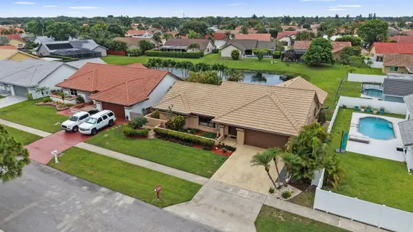 6063 Sunberry Circle, Boynton Beach, FL 33437