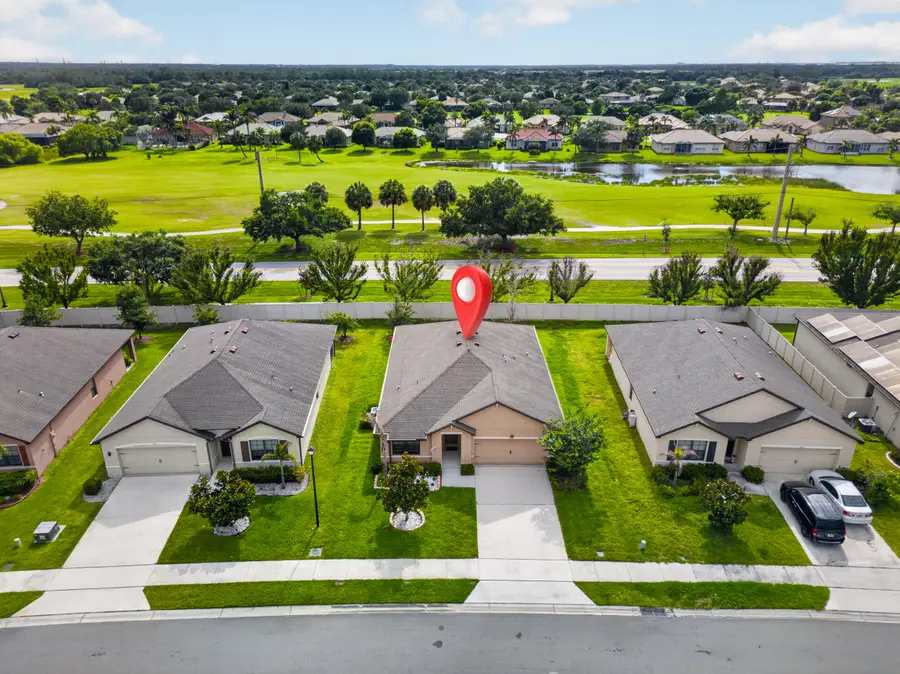 6109 NW Regent Street, Port Saint Lucie, FL 34983 - #2