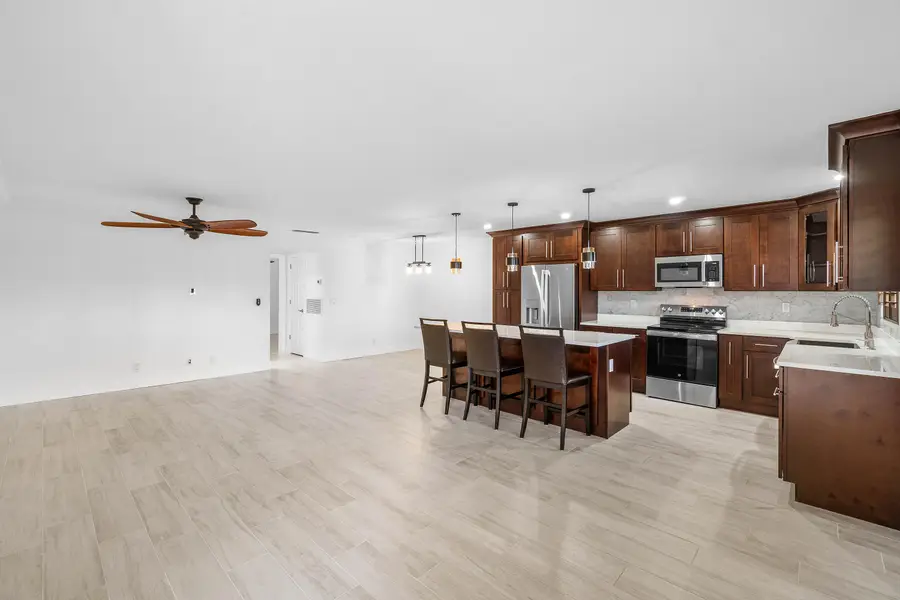 180 High Point #B, Boynton Beach, FL 33435 - #2