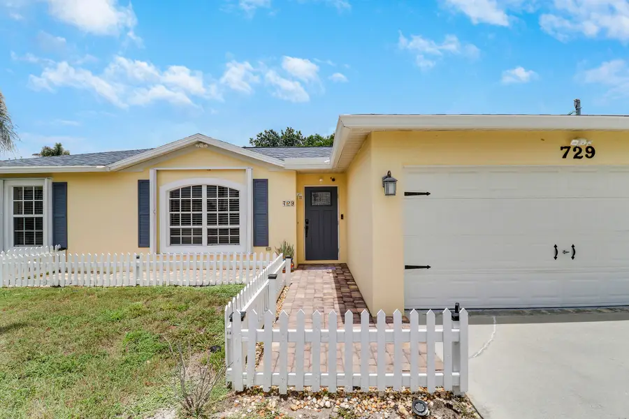 729 SW Saragossa Avenue, Port Saint Lucie, FL 34953 - #3