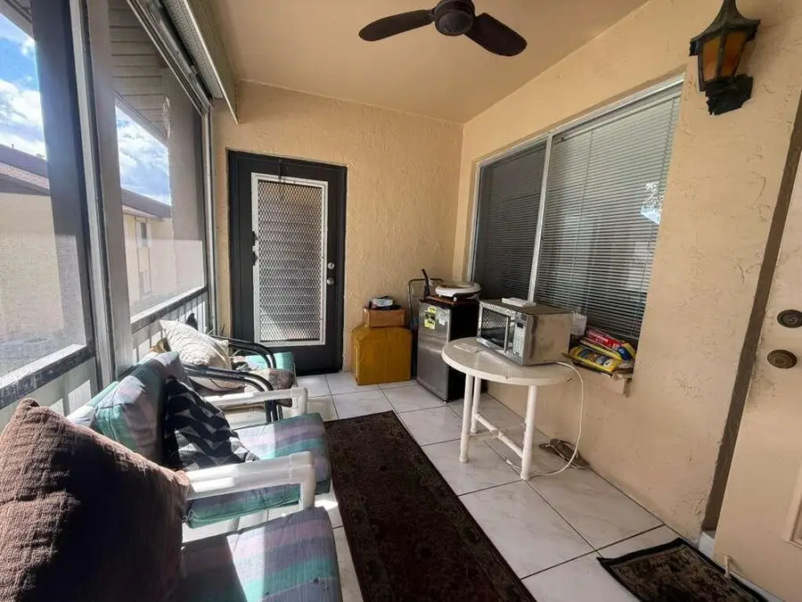 213 Pine Hov Circle #D2, Greenacres, FL 33463 - #2