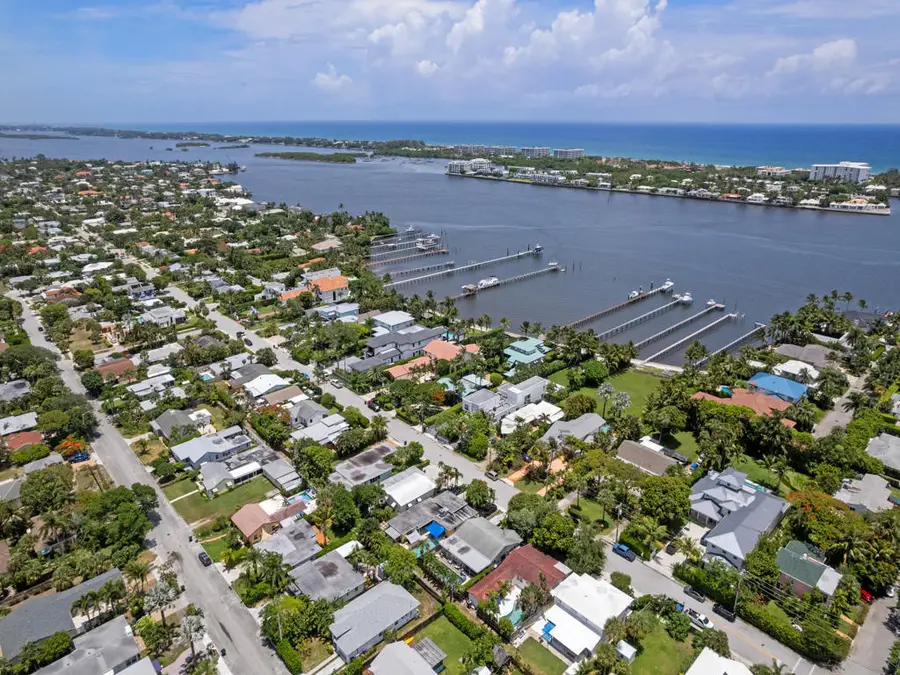 1615 N Lakeside Drive, Lake Worth Beach, FL 33460 - #2