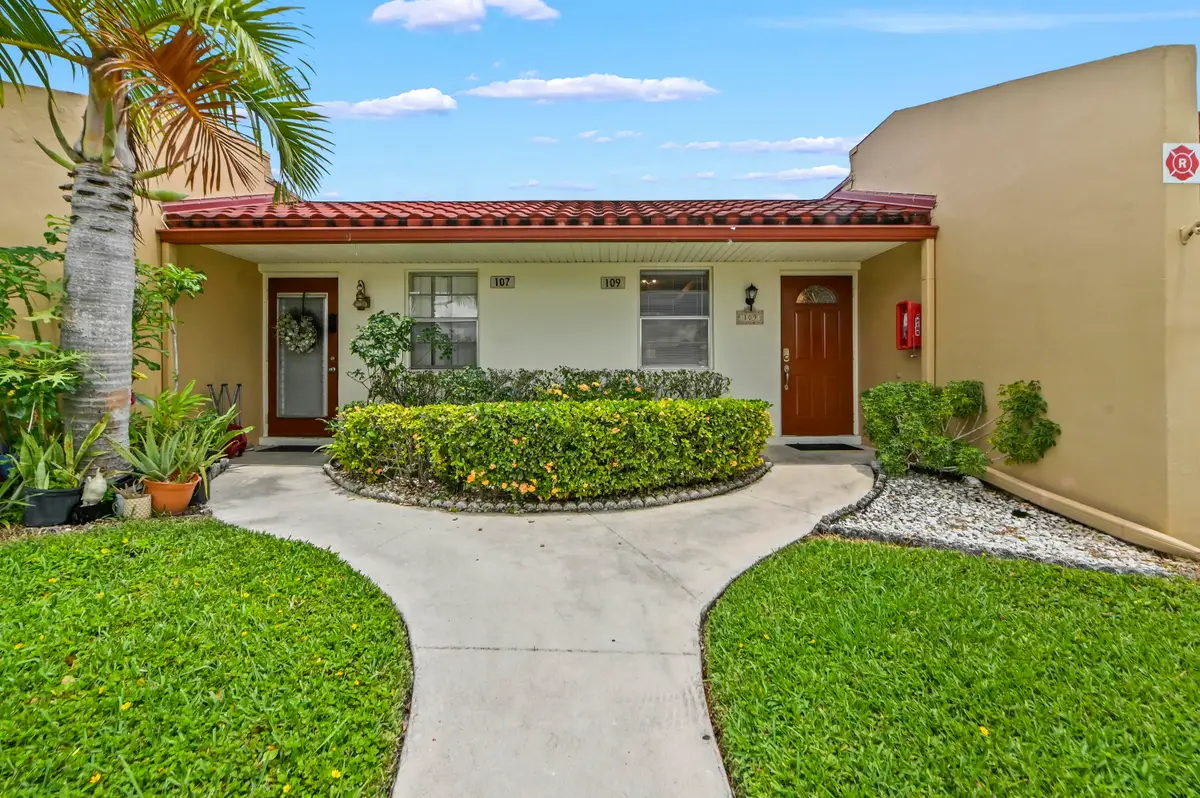 109 Lake Barbara Drive, West Palm Beach, FL 33411 - #1
