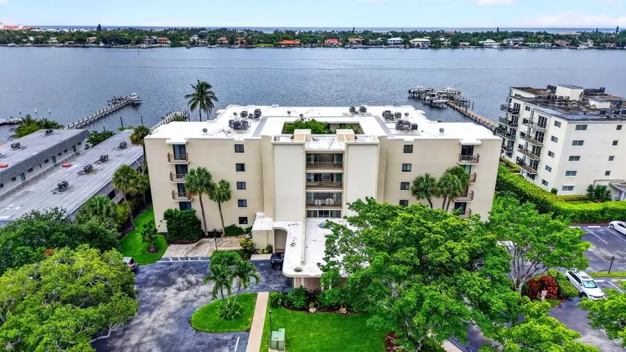 1202 S Lake Drive #105, Lantana, FL 33462 - #2