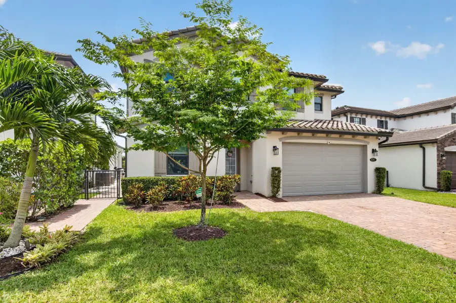8787 Grand Prix Lane, Boynton Beach, FL 33472 - #3