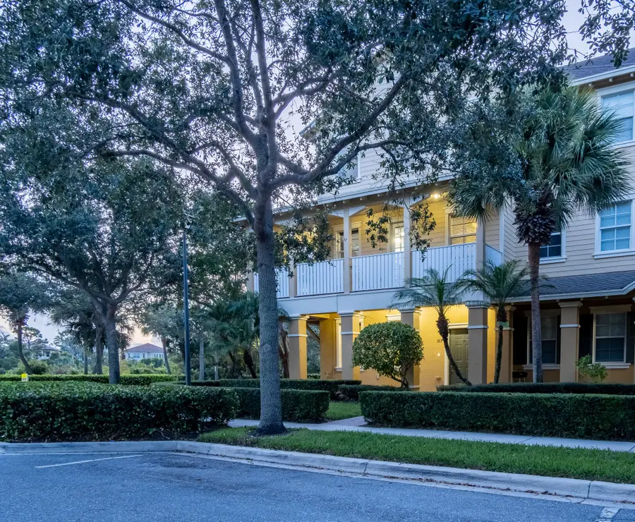 103 E Thatch Palm Circle, Jupiter, FL 33458 - #3