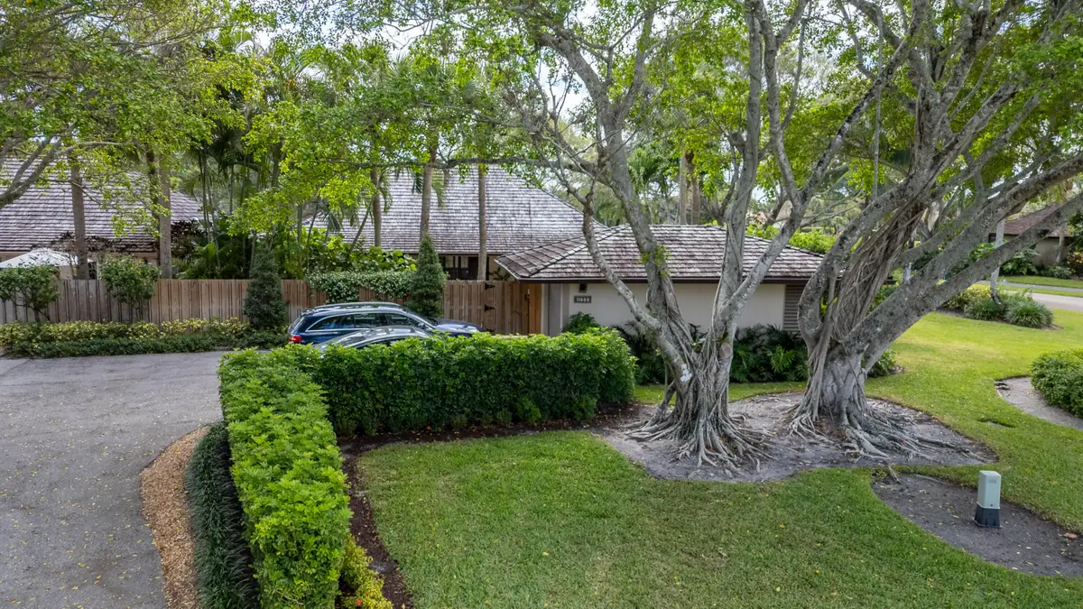 11669 Wimbledon Circle, Wellington, FL 33414 - #1