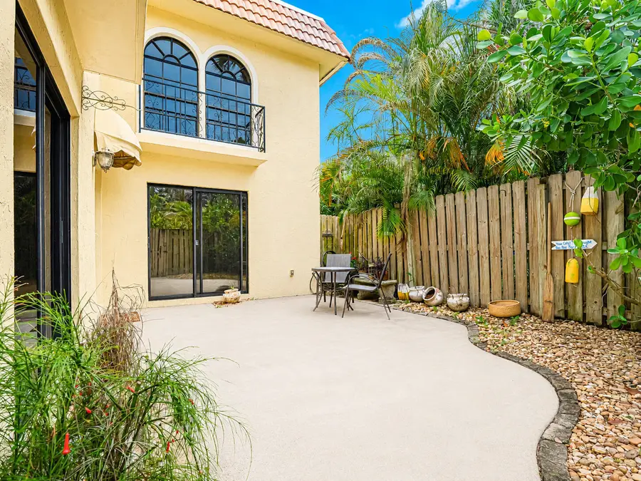 1001 Royal Palm Boulevard #A4, Vero Beach, FL 32960 - #2