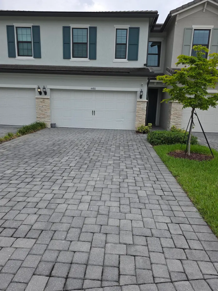 4480 W Appleton Cir W, Oakland Park, FL 33309 - #2
