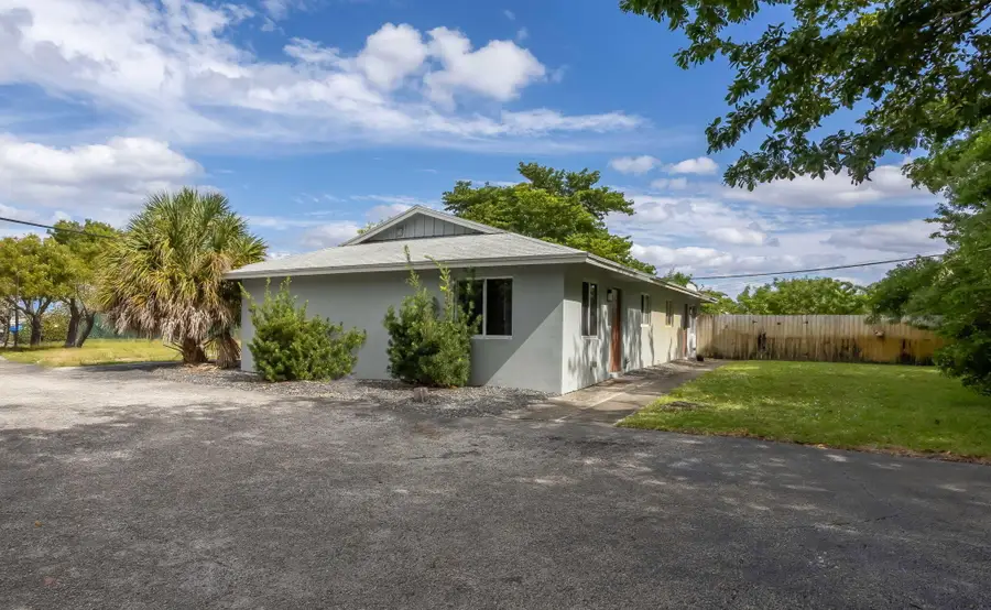 2227 NE 3rd Avenue #1 & 2, Delray Beach, FL 33444 - #3