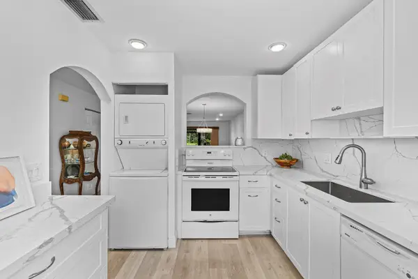 21506 Juego Circle #28e, Boca Raton, FL 33433