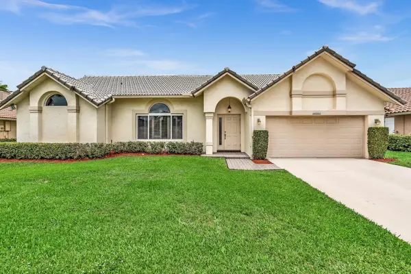 10201 Canoe Brook Circle, Boca Raton, FL 33498