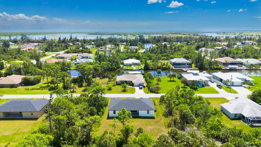 15245 Brainbridge Circle, Port Charlotte, FL 33981 - #3