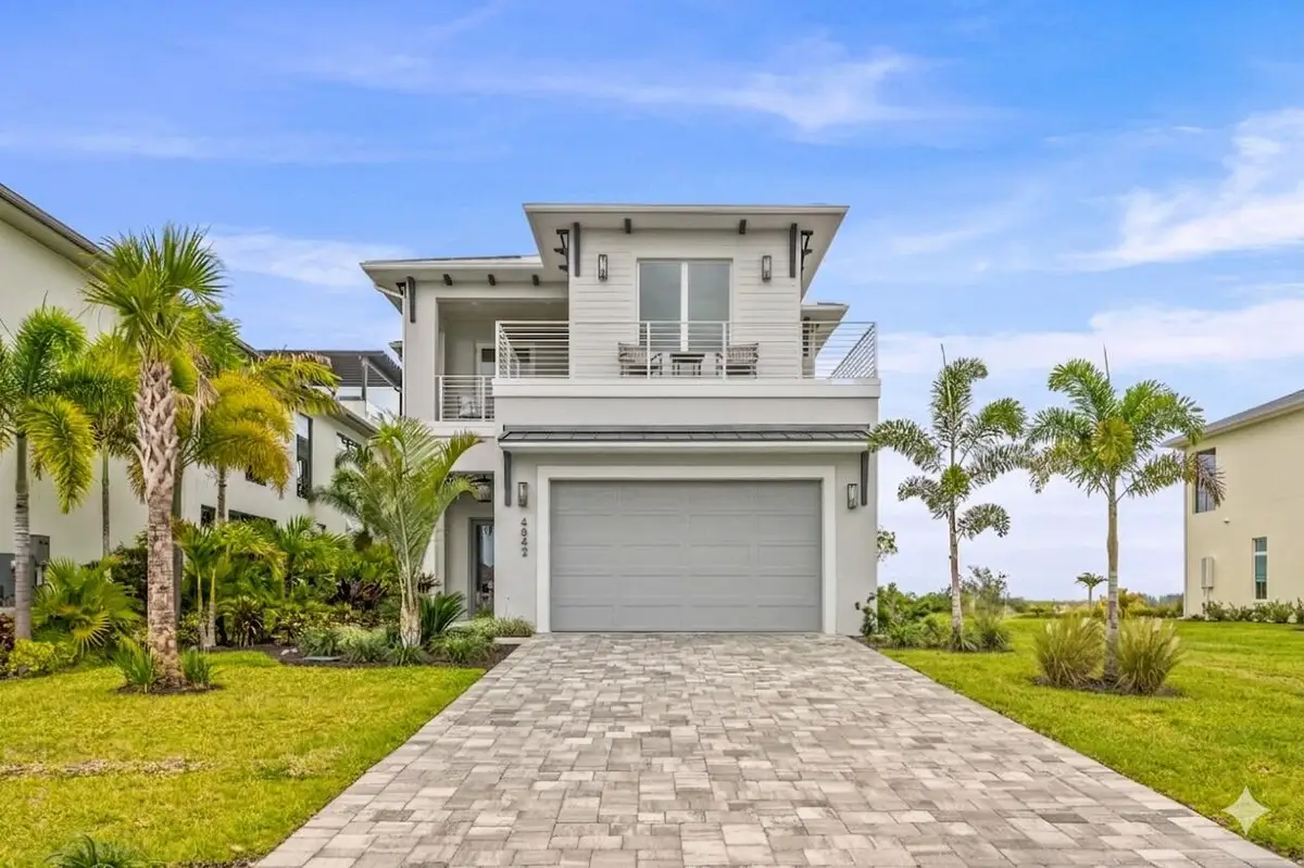 4842 S Harbor Drive, Vero Beach, FL 32967 - #1