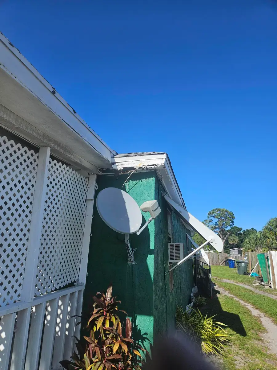 514 N 21st Street, Fort Pierce, FL 34950 - #2