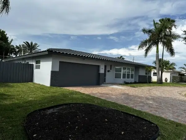 2521 NE 45th Street, Lighthouse Point, FL 33064