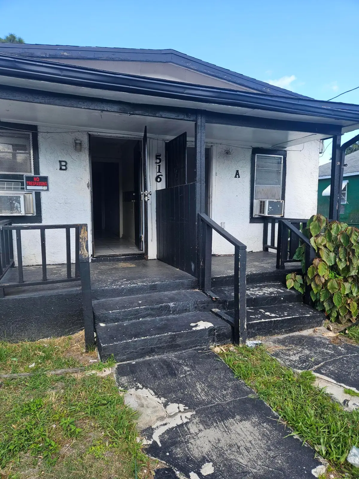 516 N 21st Street, Fort Pierce, FL 34950 - #1